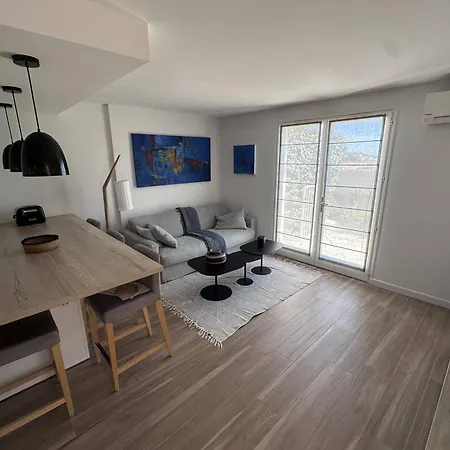 Maisonnette Renovee Avec Piscines, Clim Et Wifi Aux Issambres - Fr-1-768-33 Apartment