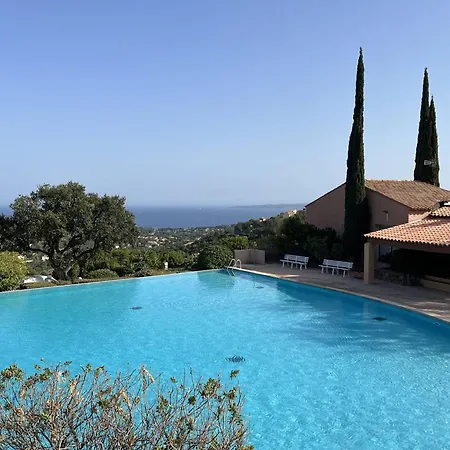 Maisonnette Renovee Avec Piscines, Clim Et Wifi Aux Issambres - Fr-1-768-33 Apartment Les Issambres